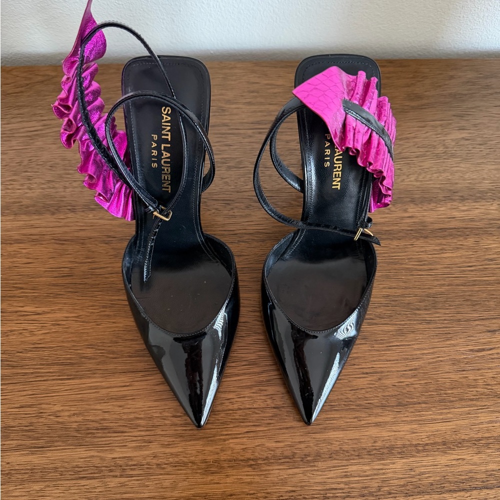 Saint Laurent Edie Ruffle 110 Pumps